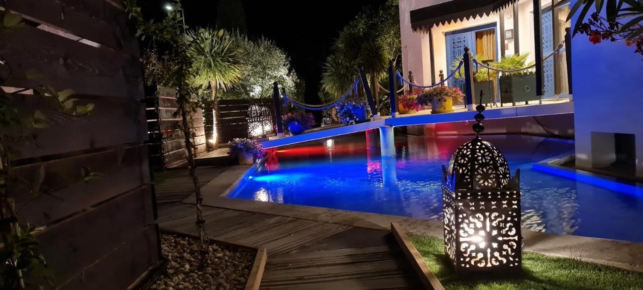 La Villa Majorelle Pertuis Exteriör bild